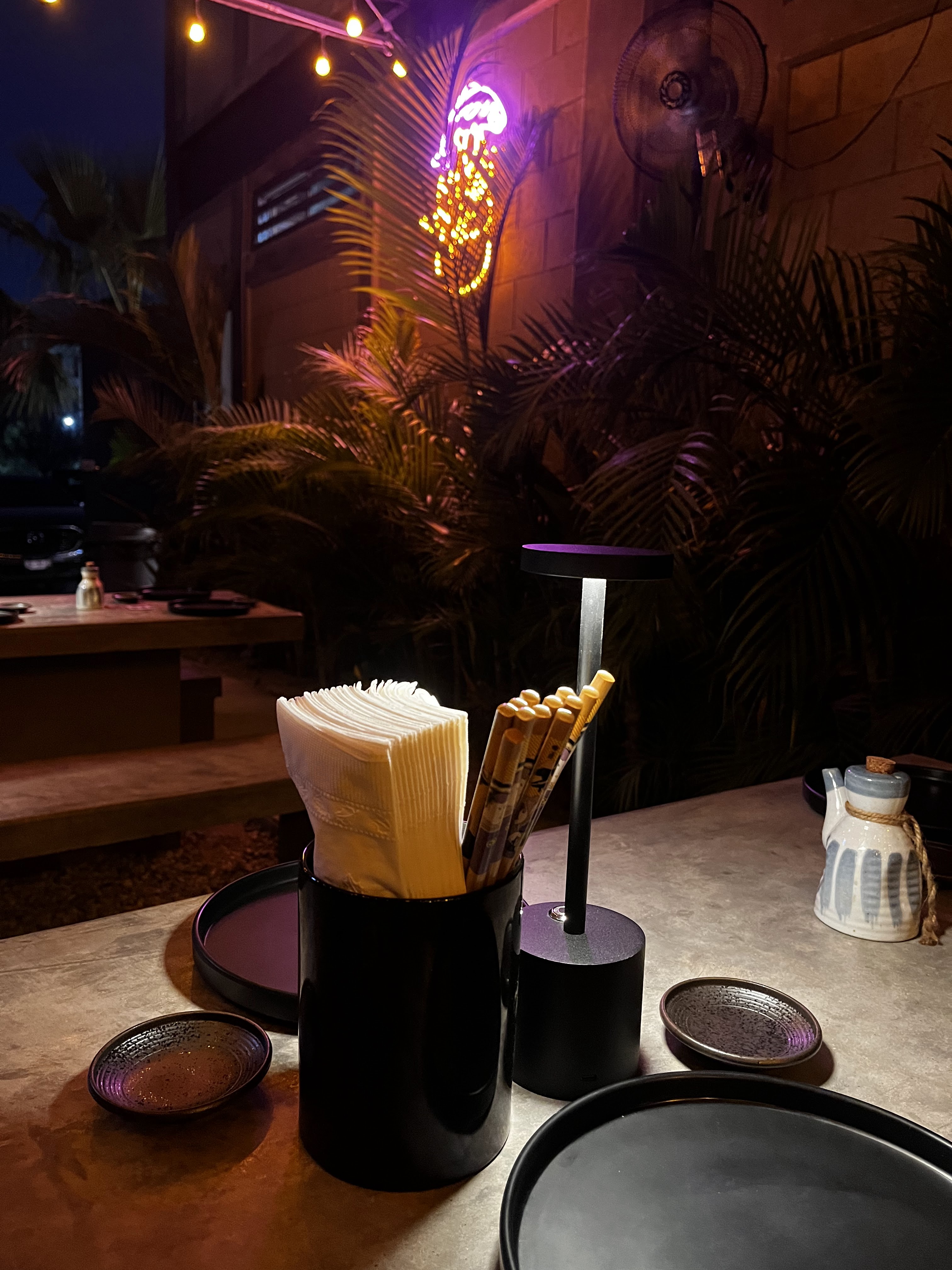 Sabaku Handroll and Sake Bar image 2