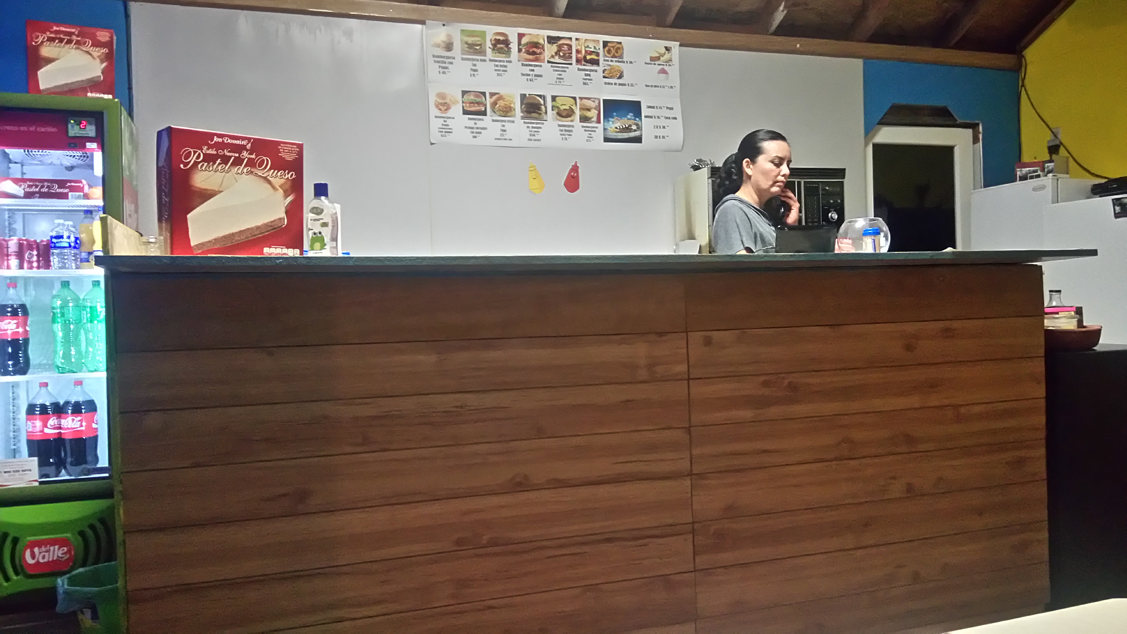 Esmeralda Burgers image 6