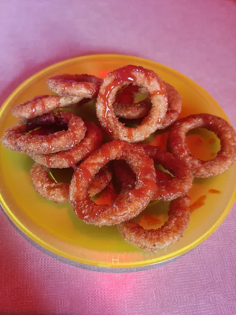 Esmeralda Burgers image 8