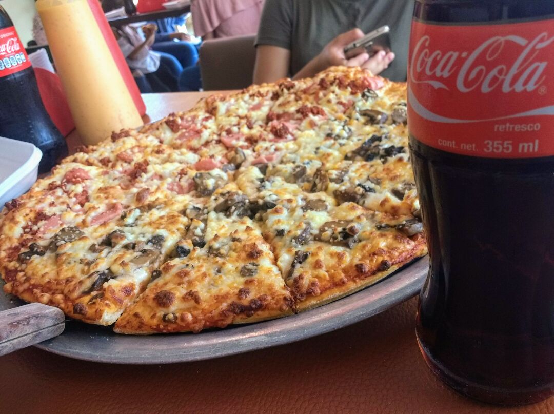 Pizzas Gloria image 1
