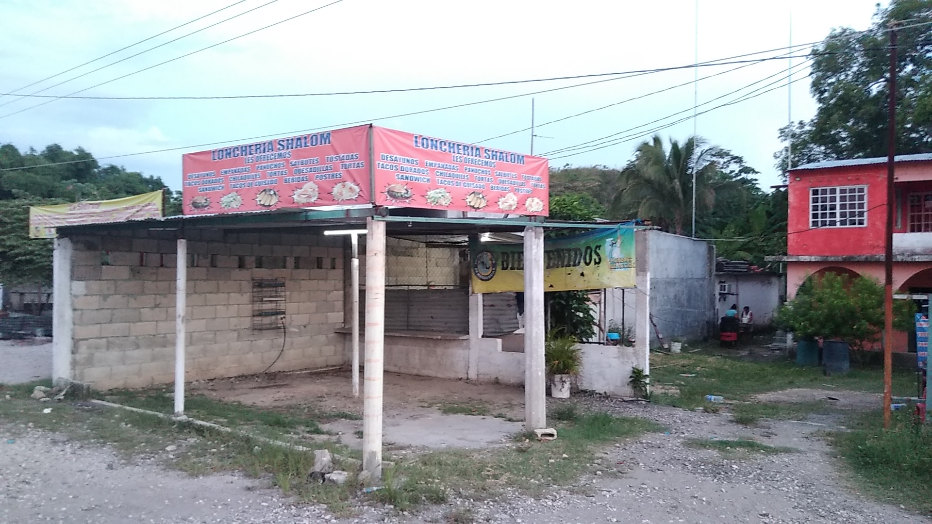 Loncheria Y Comedor Shalon image 3