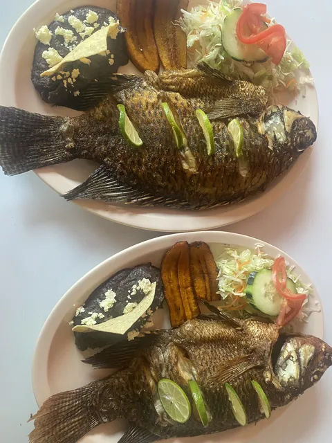 PESCADERIA "LOS REYES" image 7