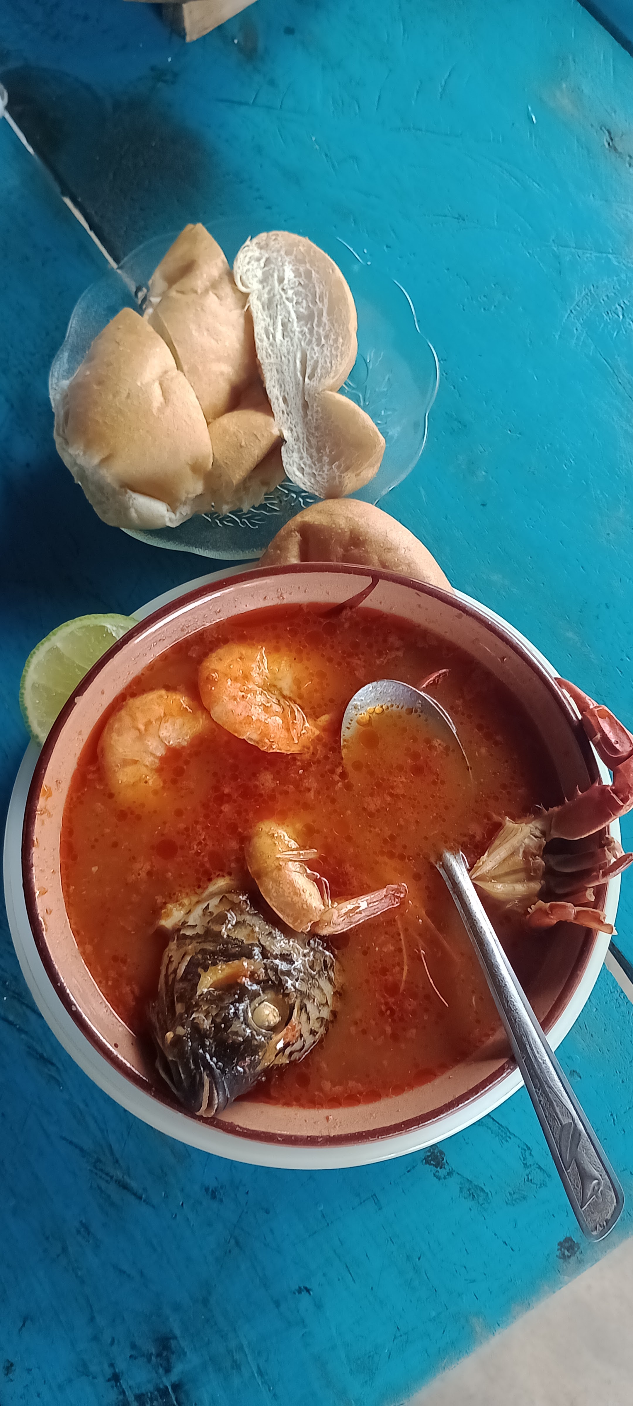 Mariscos y antojitos "EL AGUACATE" image 3