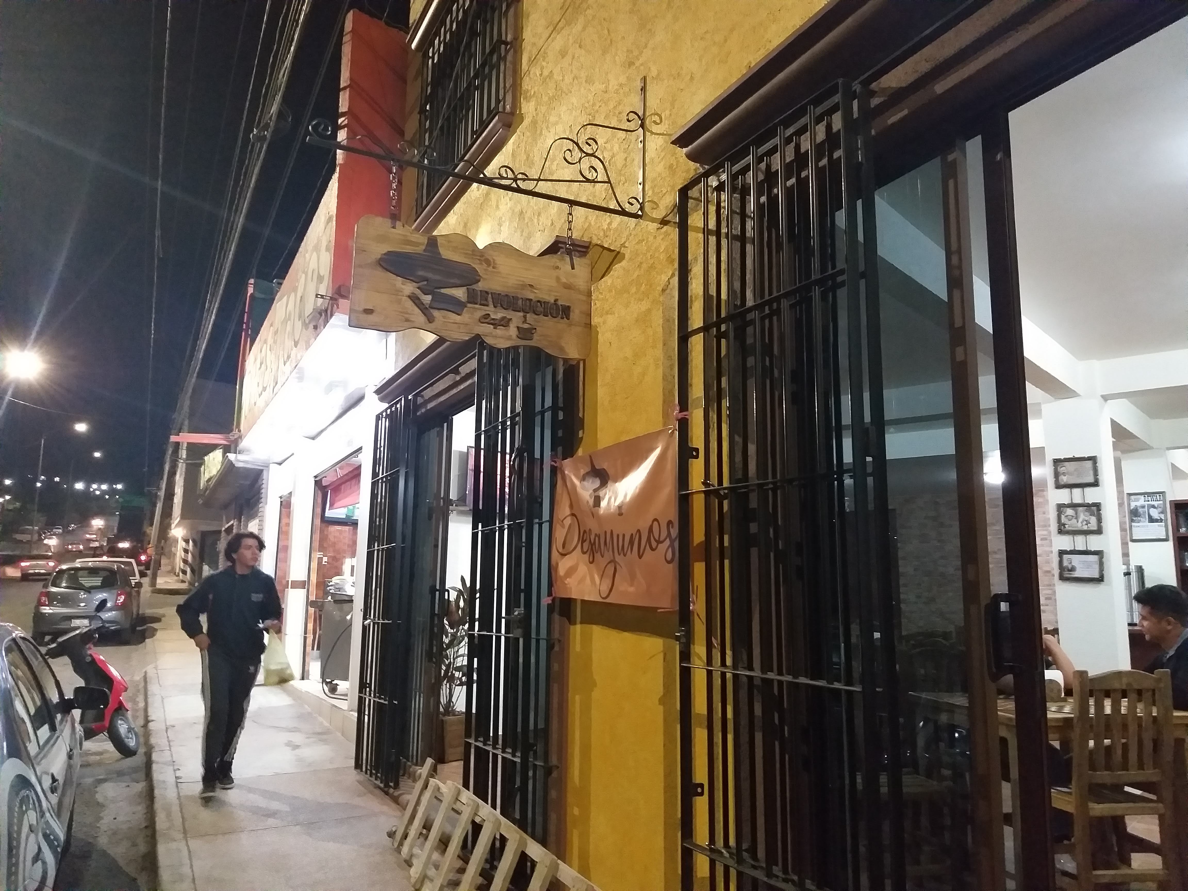 Revolución Café image 1