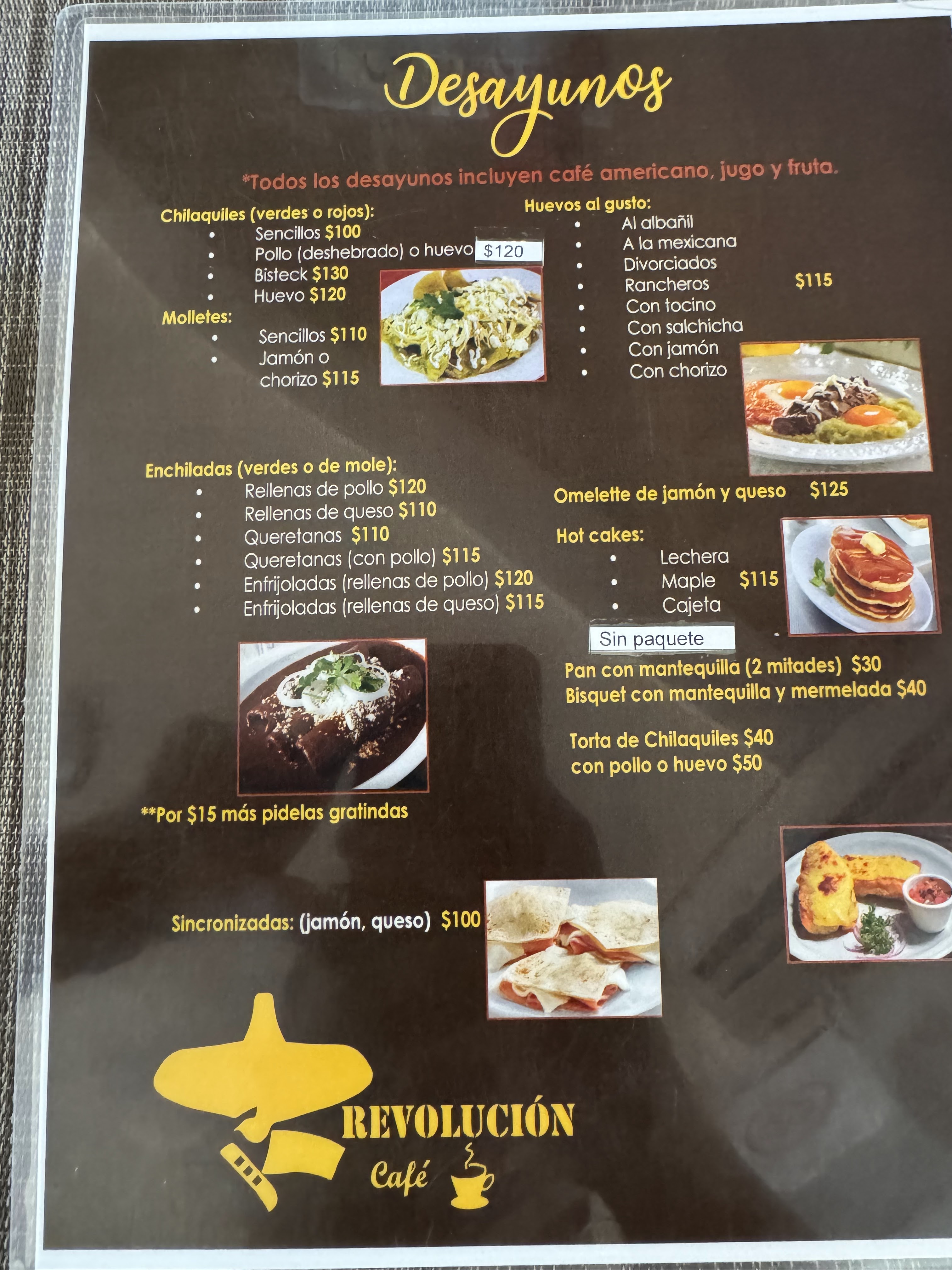 Revolución Café image 3