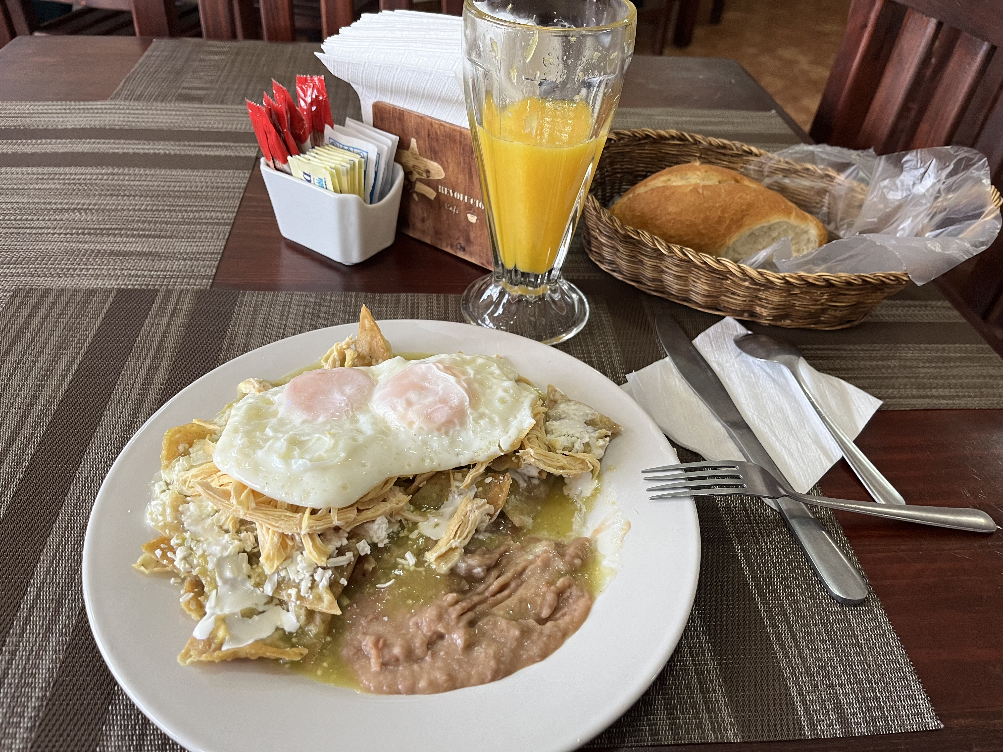 Revolución Café image 8