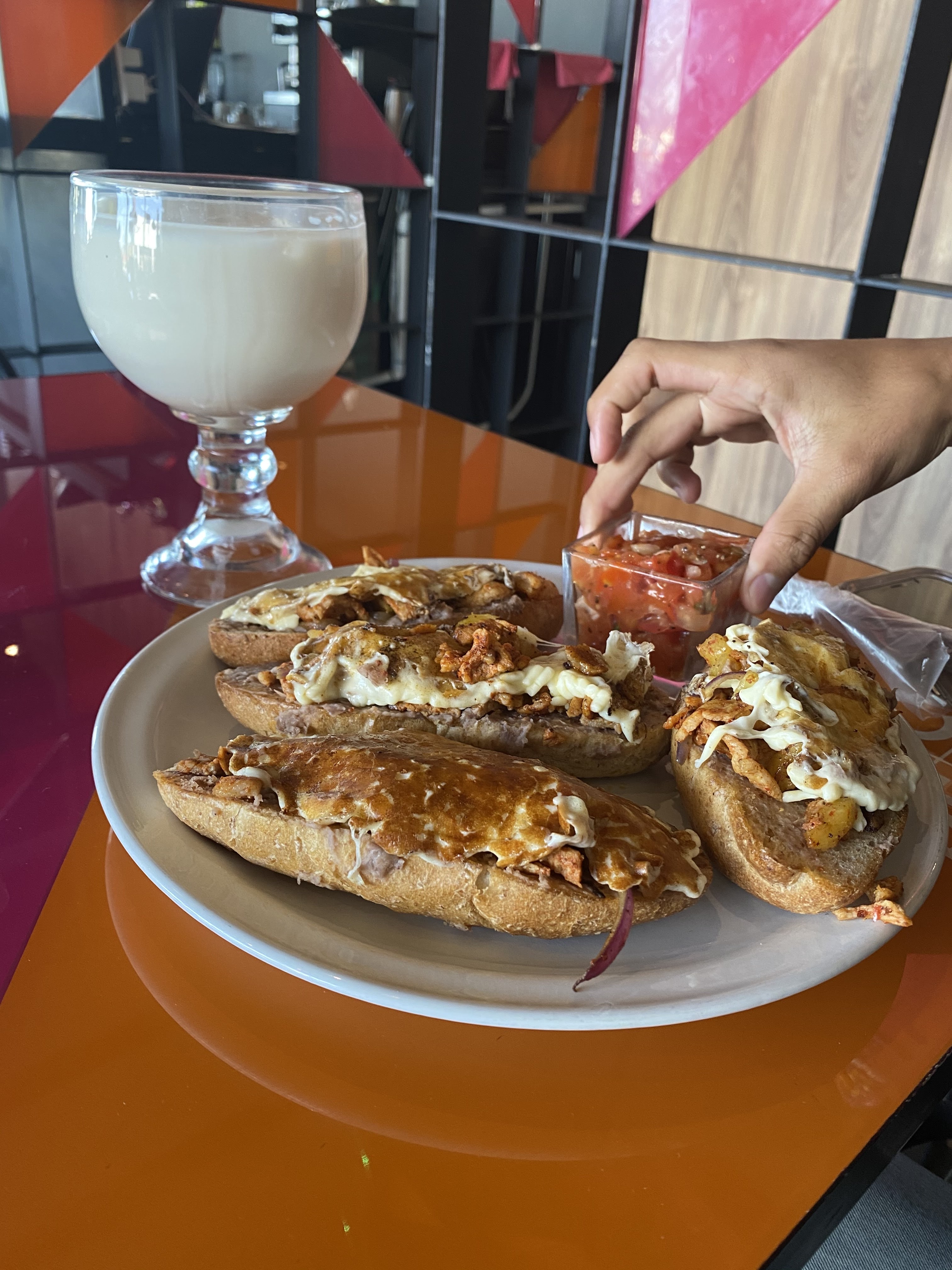 La Casa de Todos Plaza Candiles image 8