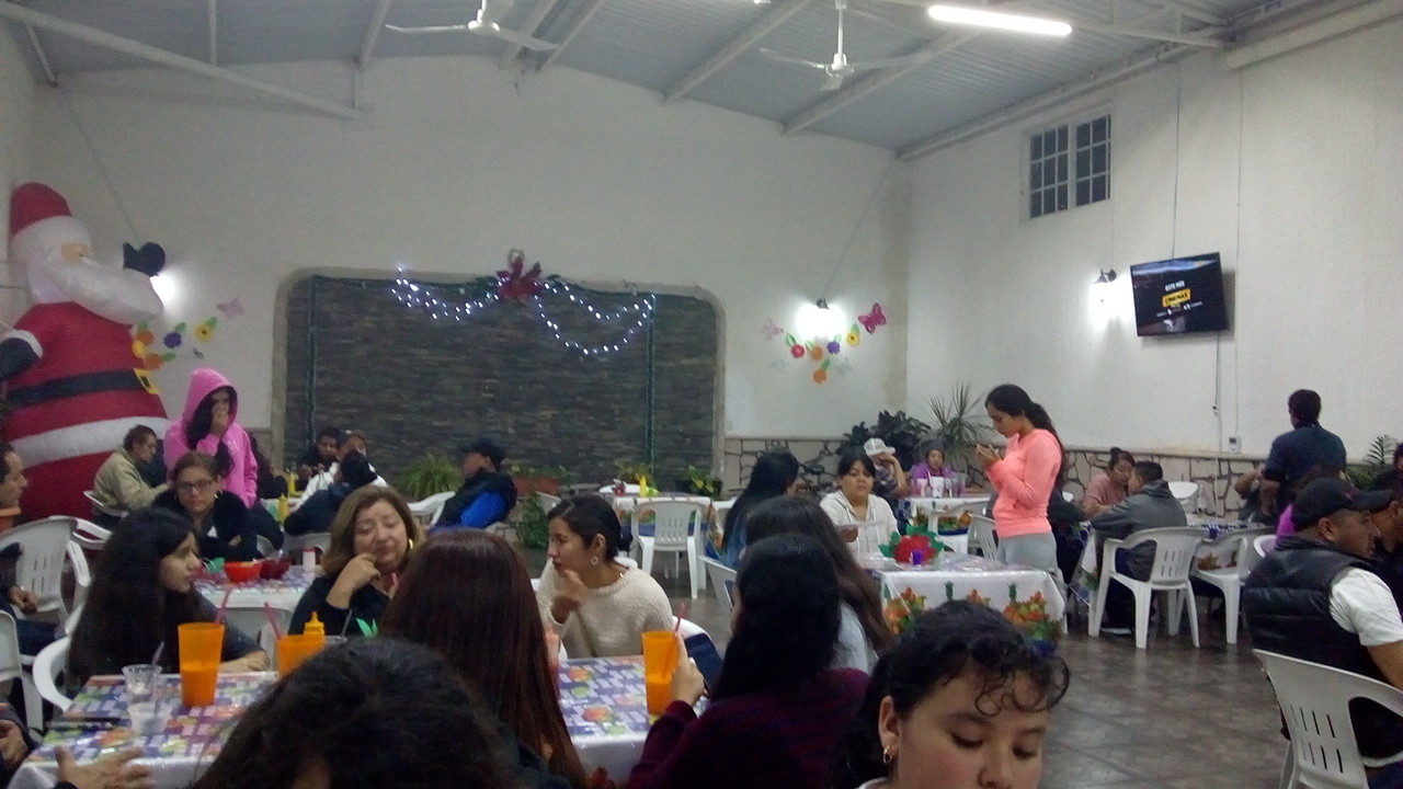 Cenaduria "La Cascada" image 2