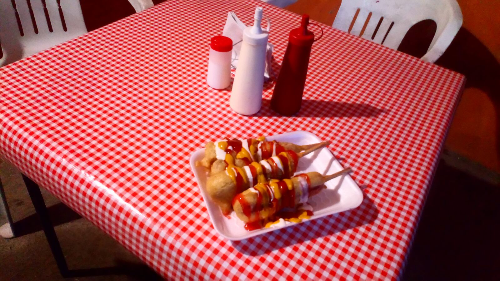 Los Carnales image 1