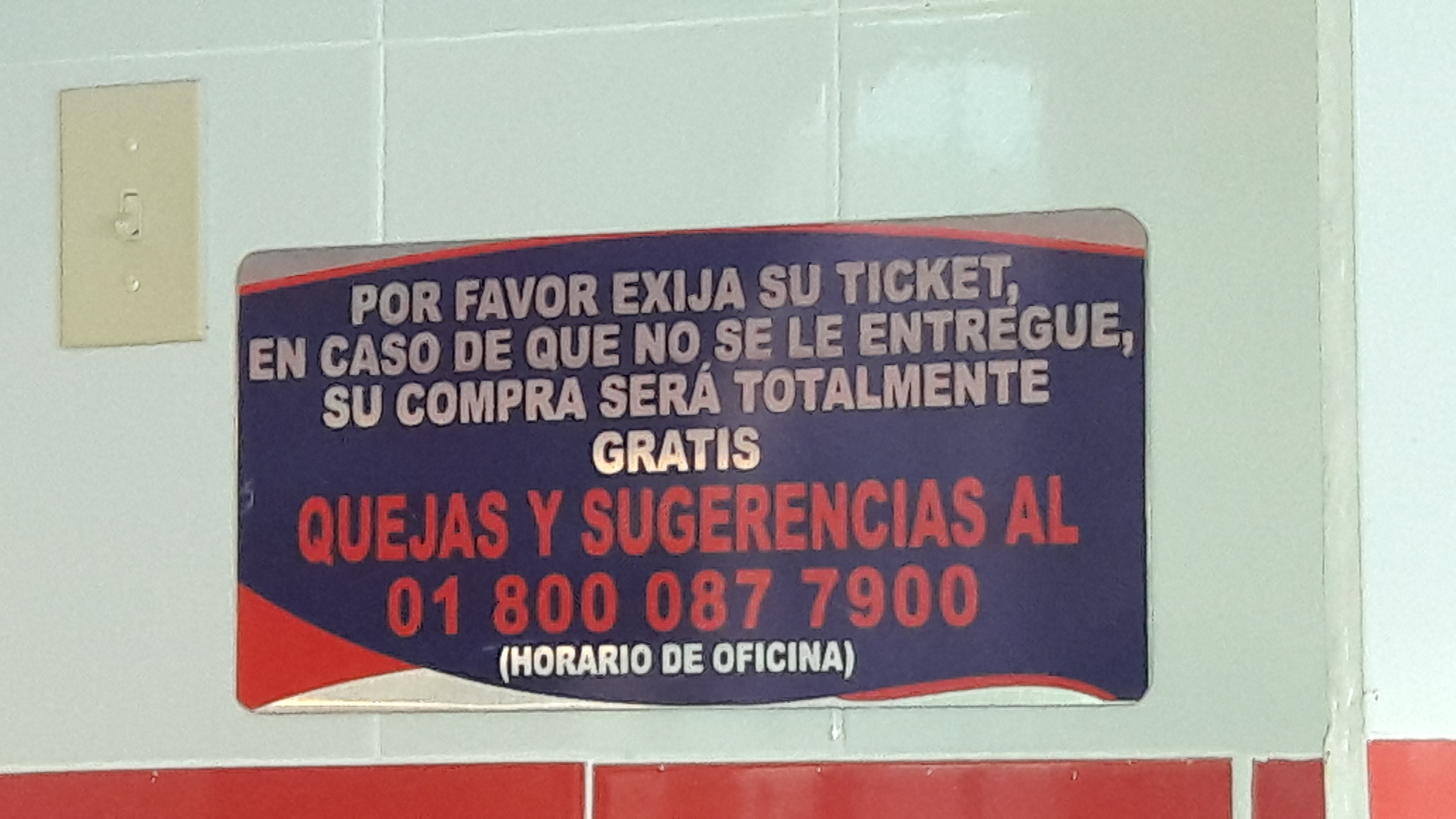 Pollo Pechugón Delicias image 3