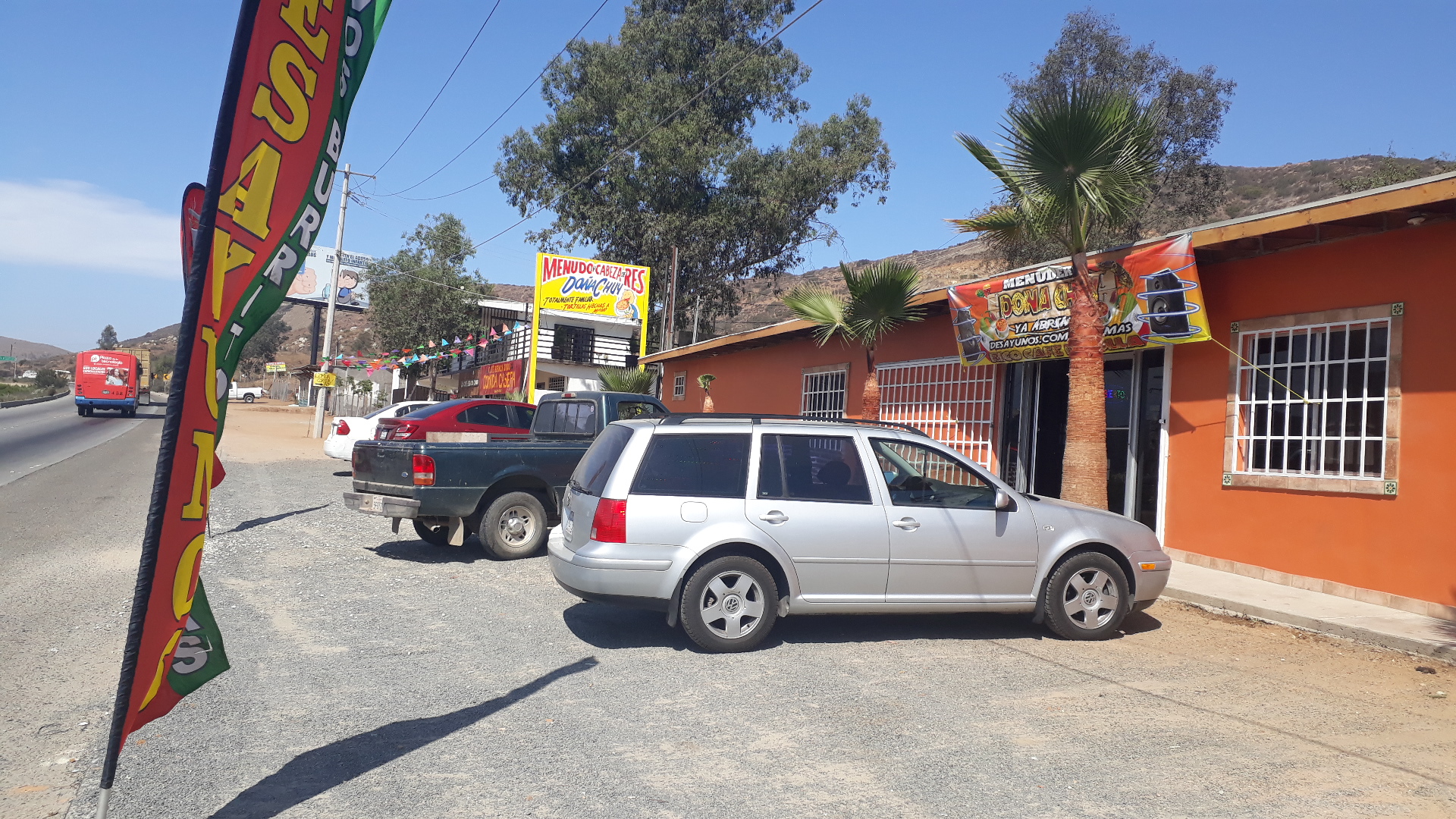 Menudo Y Cabeza De Res Doña Chuy image 4