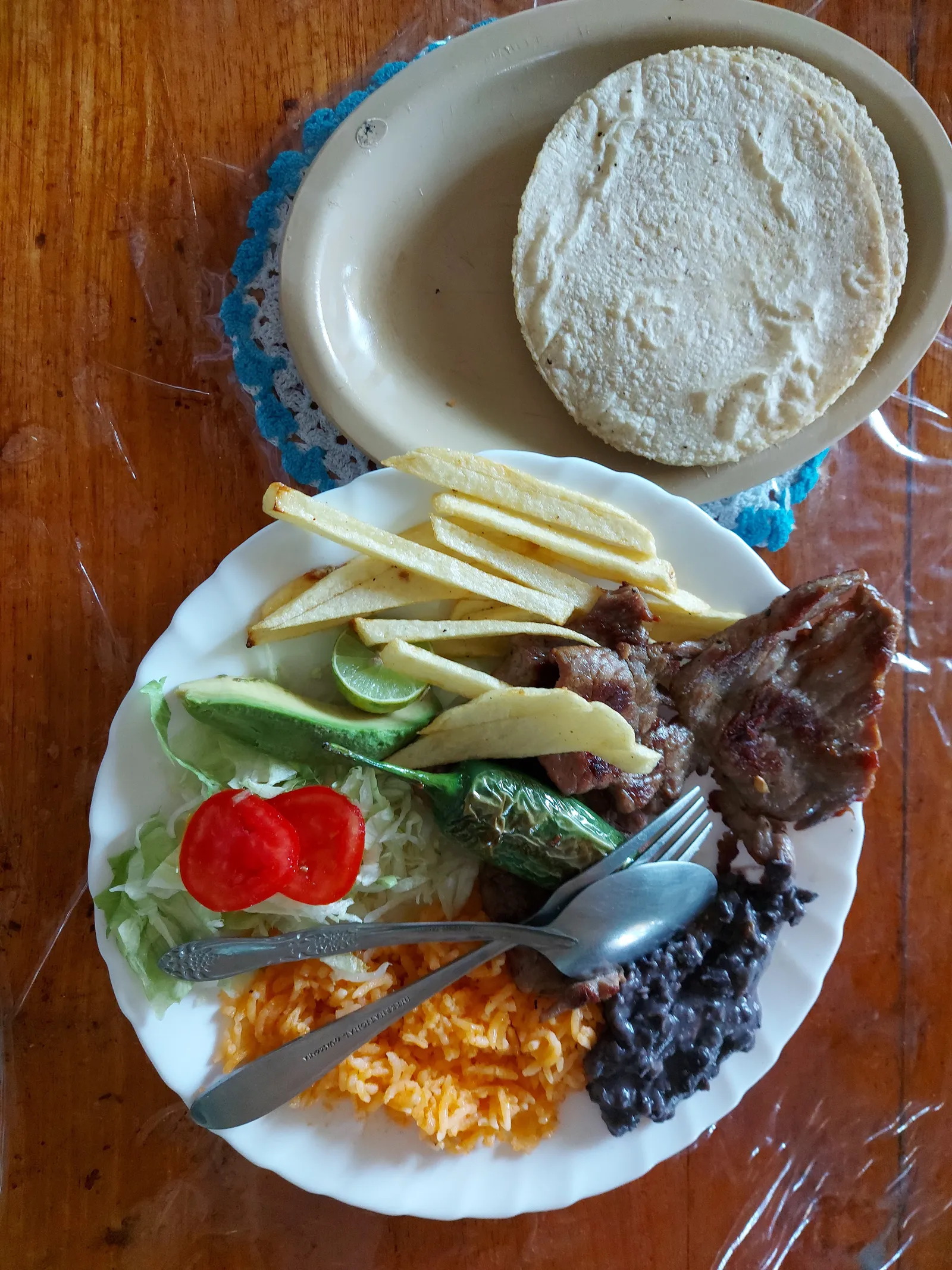 COMEDOR ISABEL image 7
