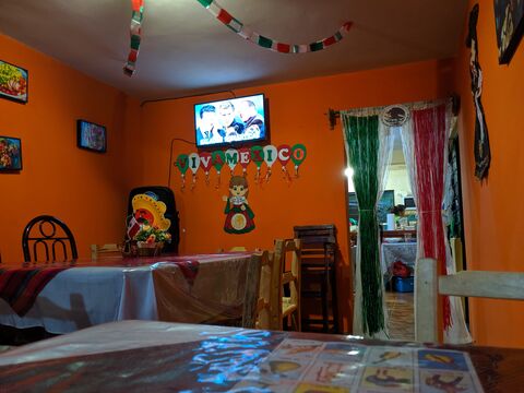 Antojitos Mexicanos image 1
