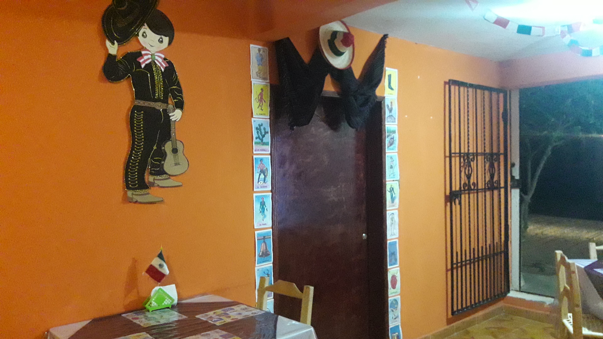 Antojitos Mexicanos image 2