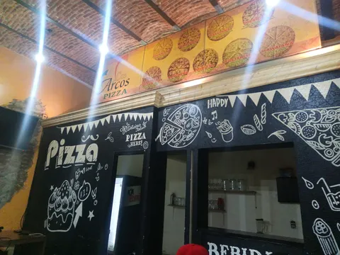 Pizzería Los Arcos image 2