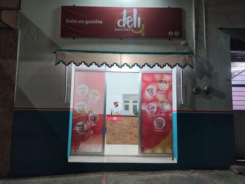 Pizzería Los Arcos image 5