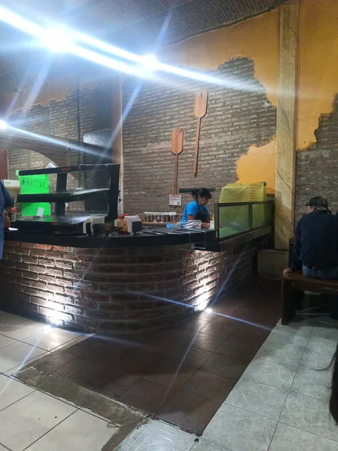Pizzería Los Arcos image 6