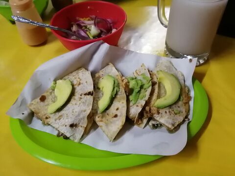 Comedor "Gloria" image 1