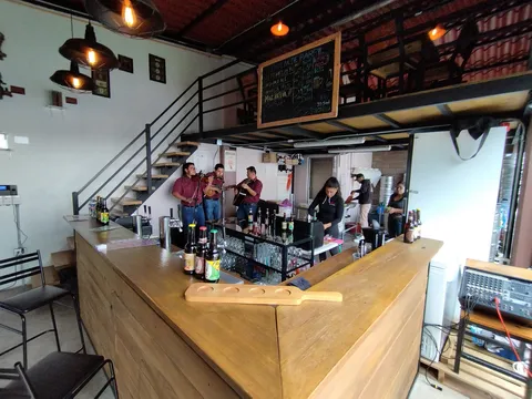 Cervecería Artesanal Sabario image 8