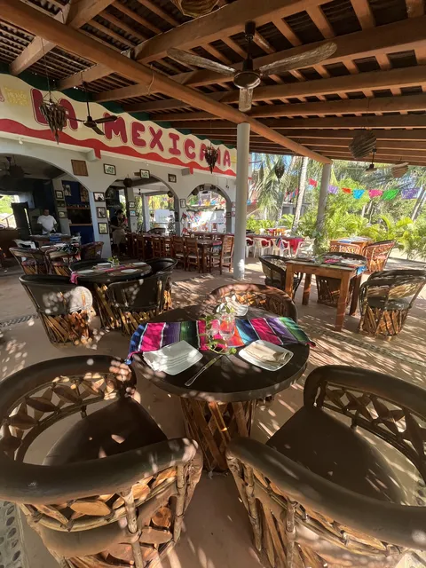 La Mexicana image 1