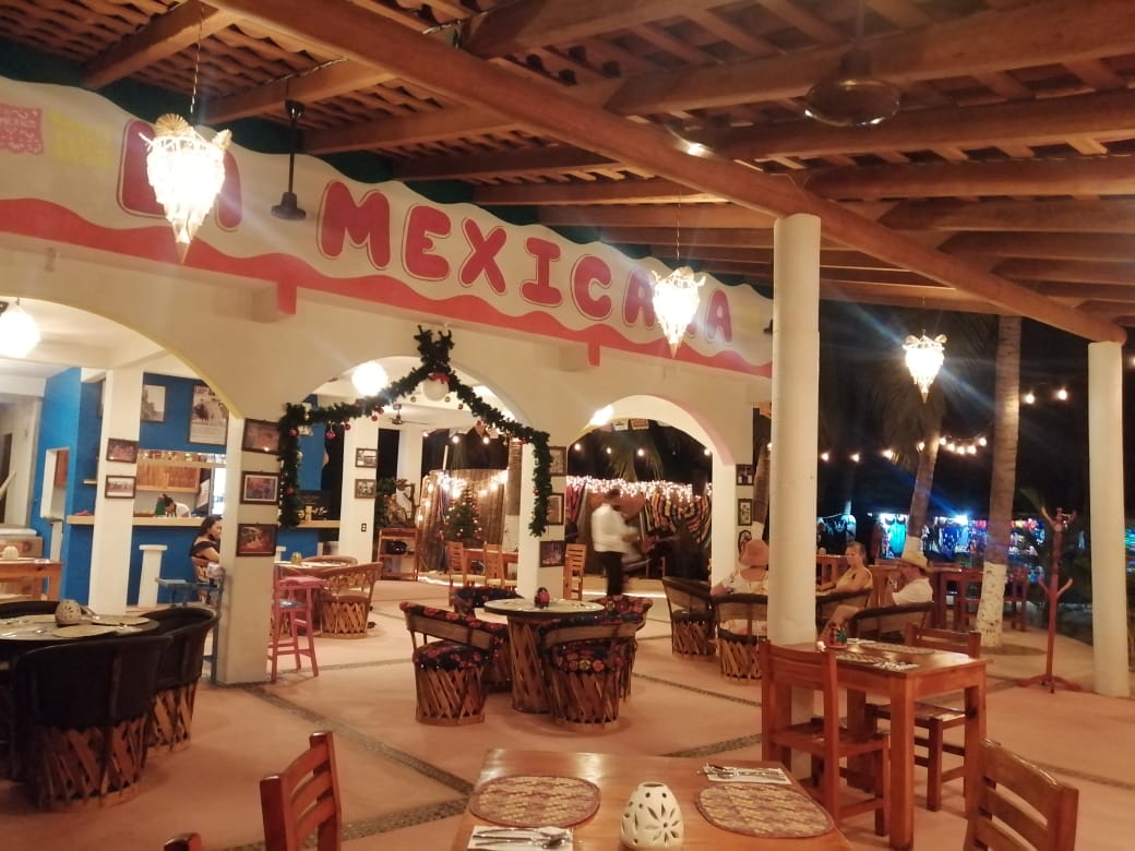 La Mexicana image 10