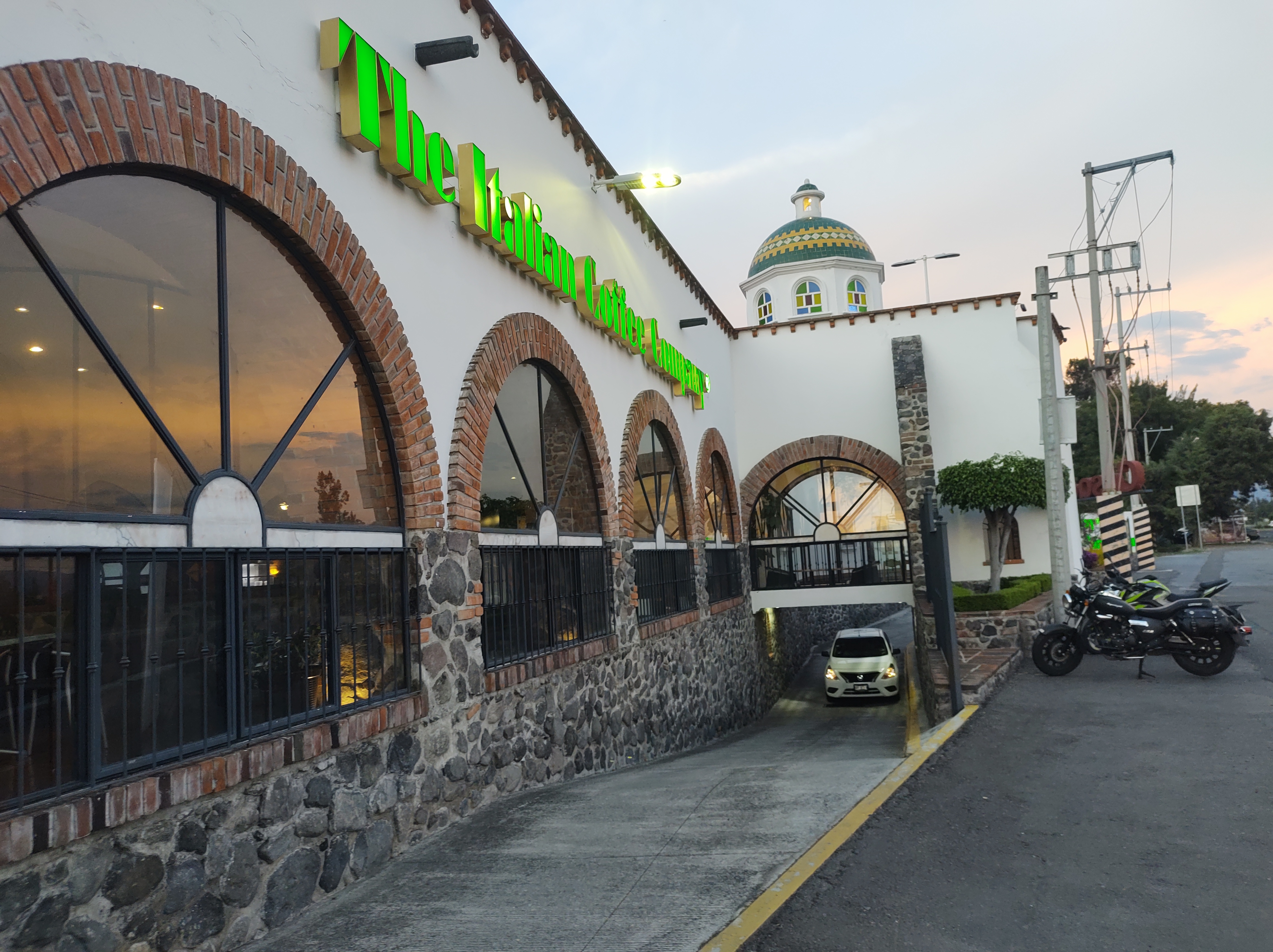 Casa De Piedra image 1