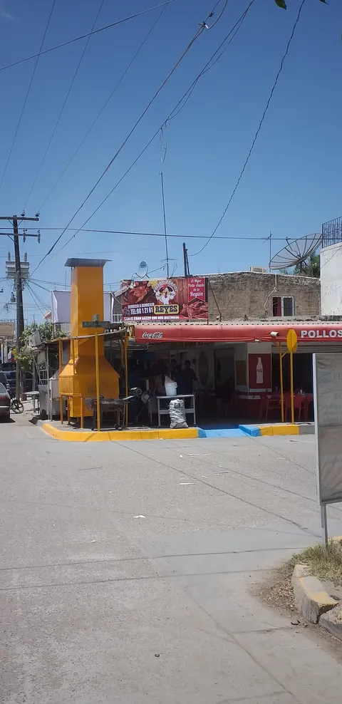 Pollos asados Reyes image 2