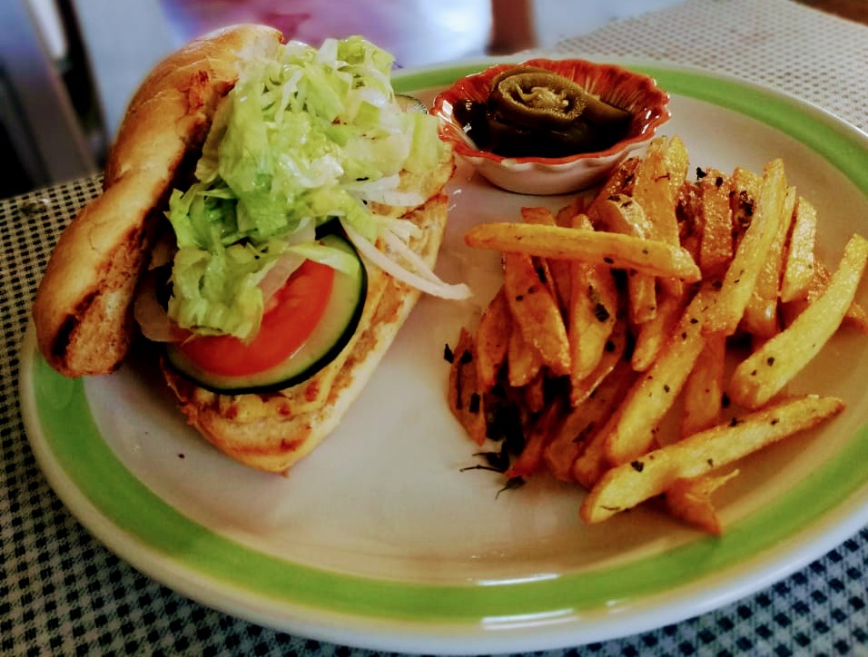 La cabañita .Los siameses image 3