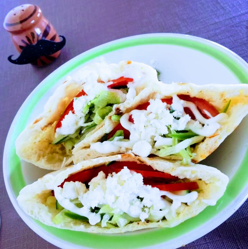 La cabañita .Los siameses image 5