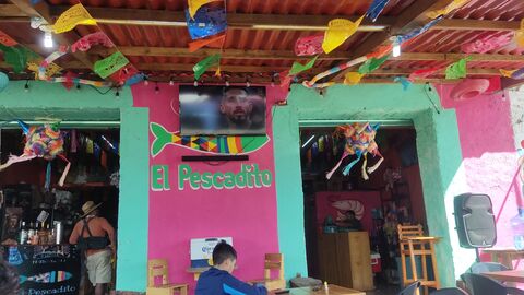 El Pescadito image 4