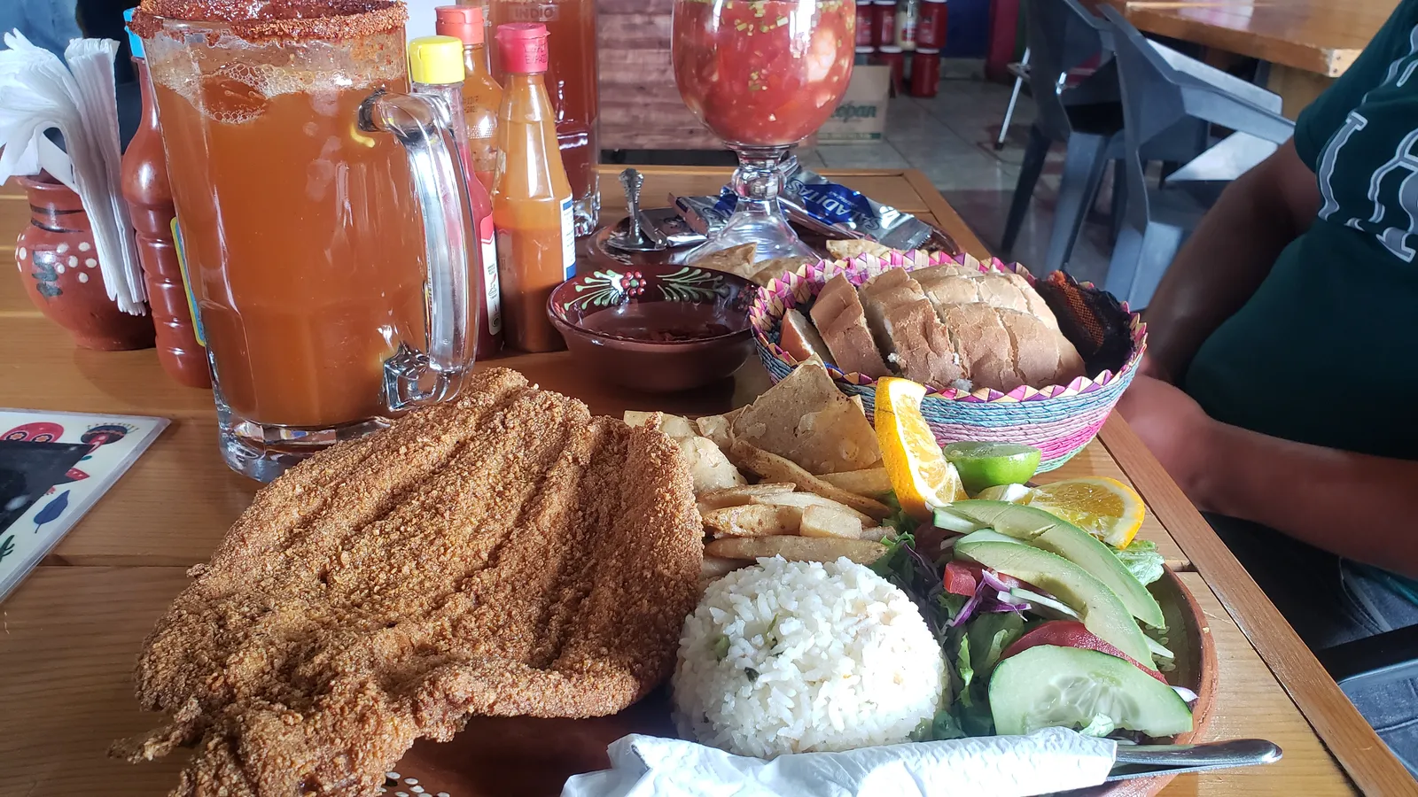El Pescadito image 6