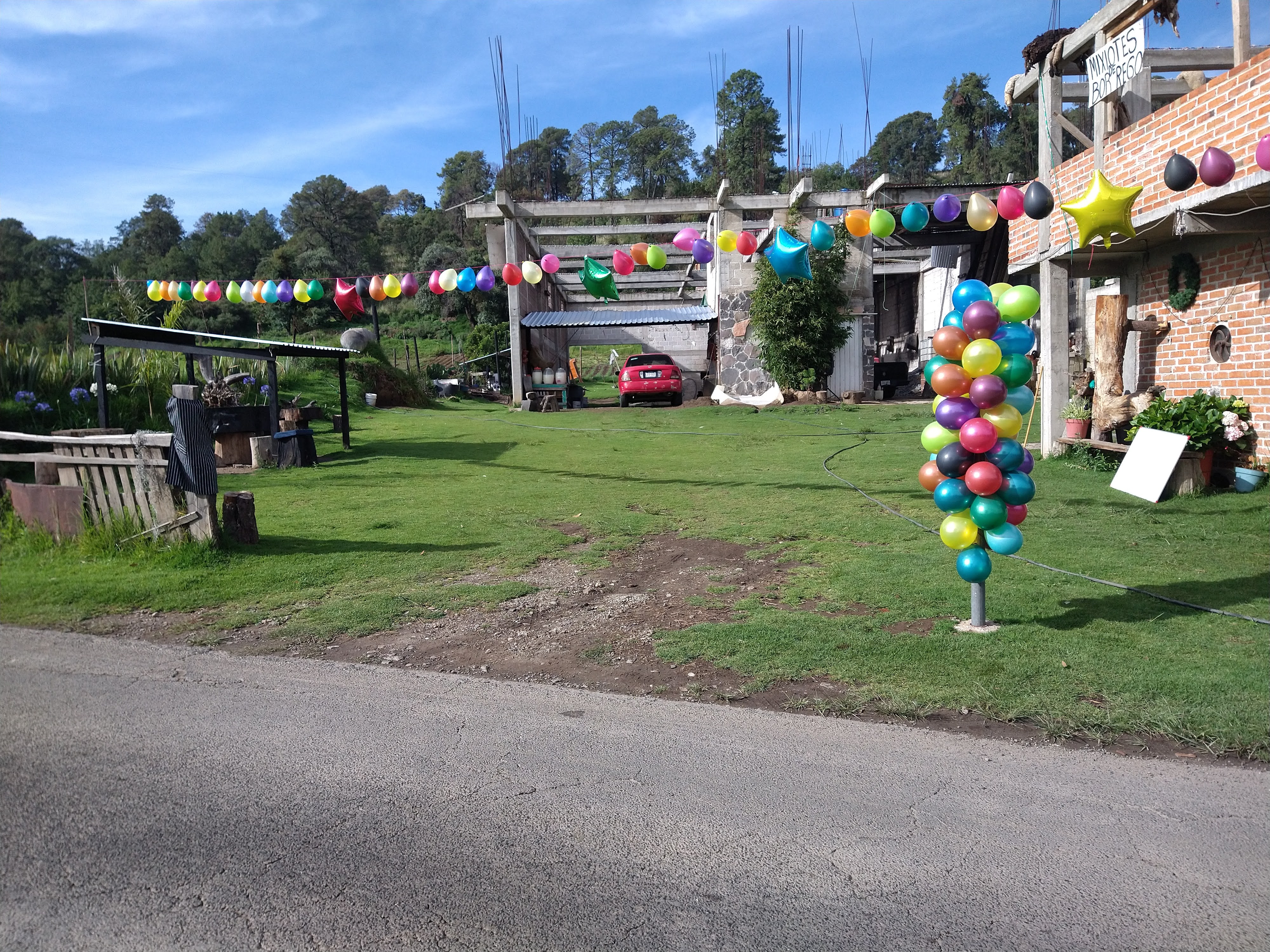 La Choza de los pequeñines image 9