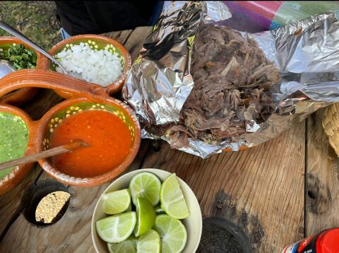 Barbacoa los pinos image 6