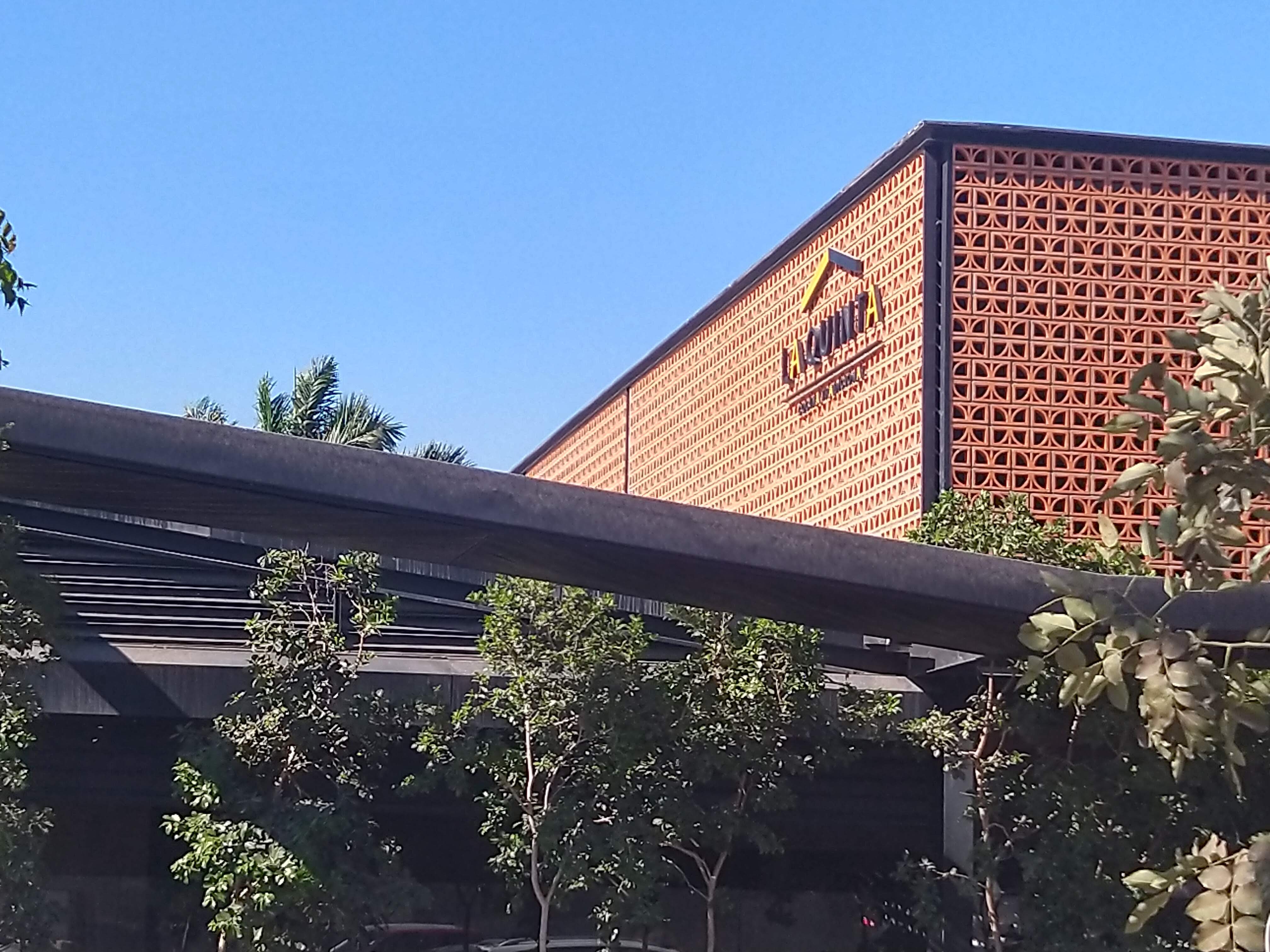 La Quinta Autlan image 8