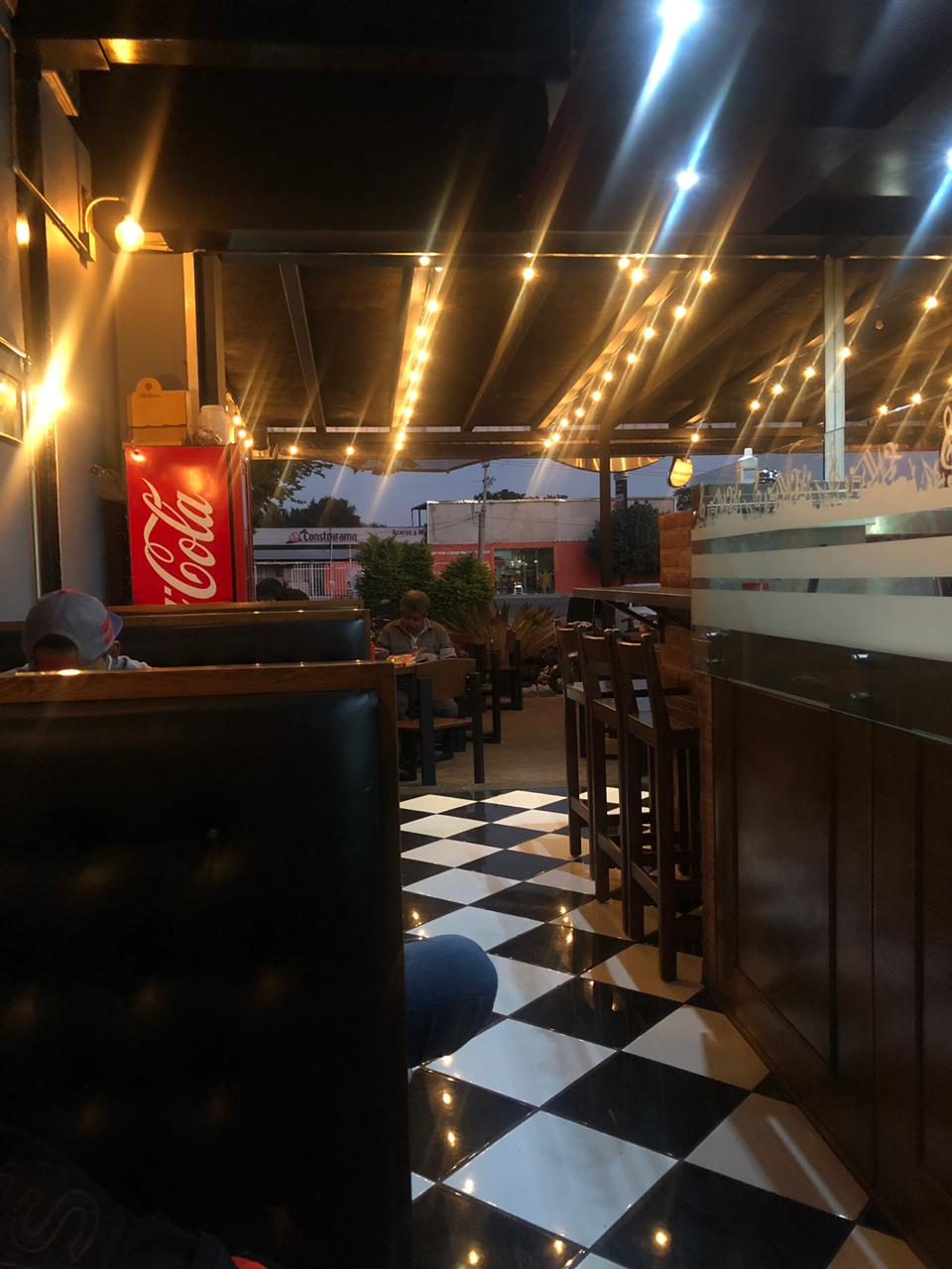 Rock & Pizza image 6