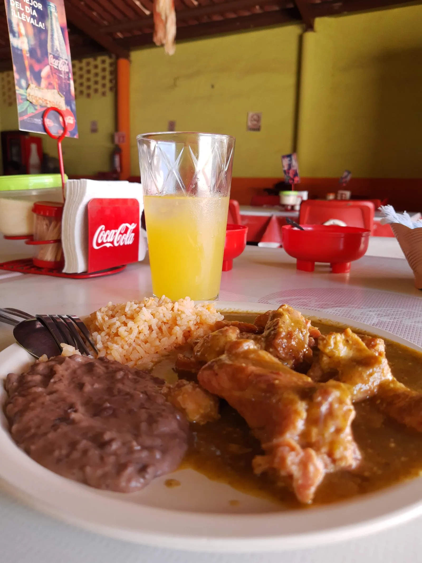 Fonda la Esperanza image 2
