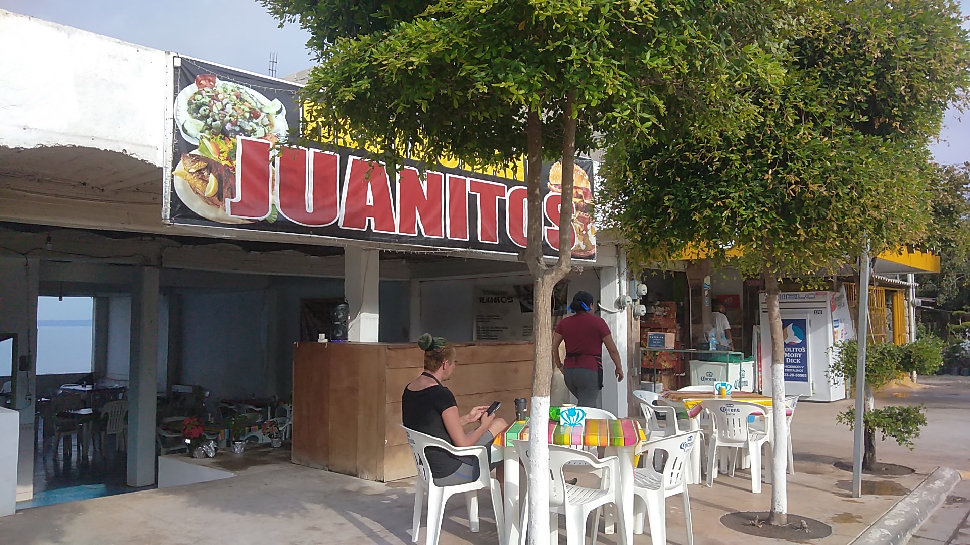 Restaurant JUANITOS image 1