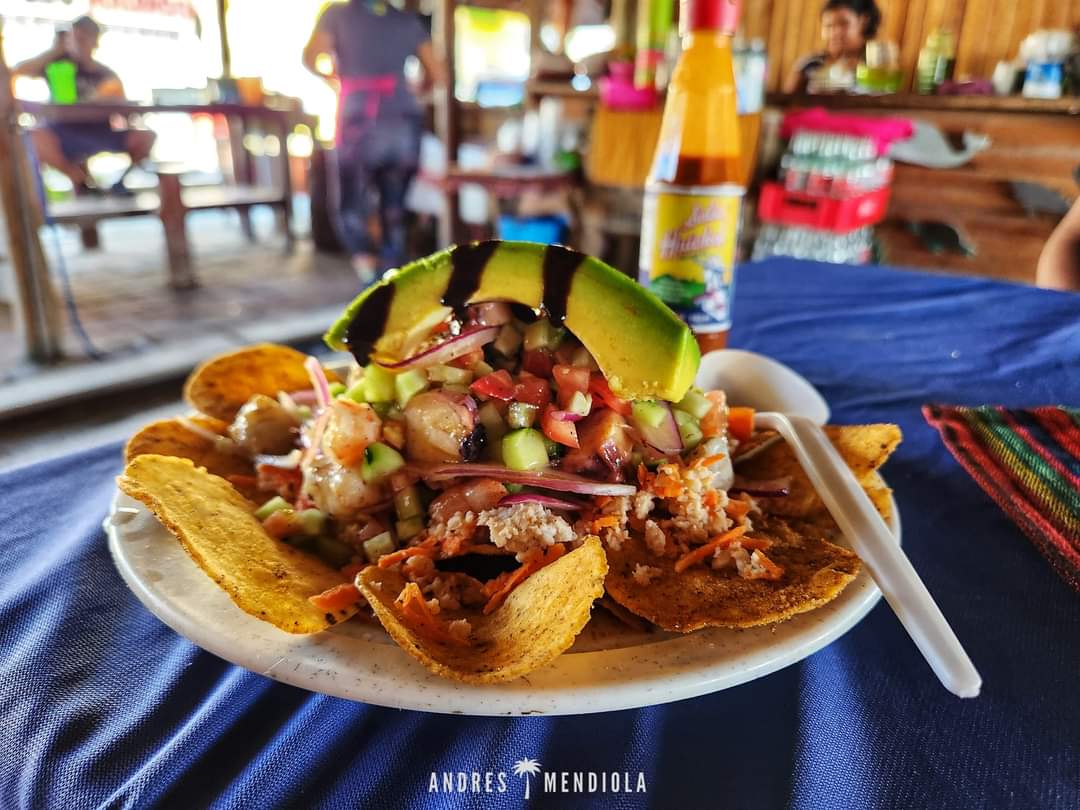 Mariscos y Ostiones Chalupa image 2