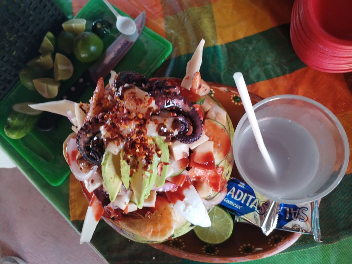 Mariscos y Ostiones Chalupa image 4