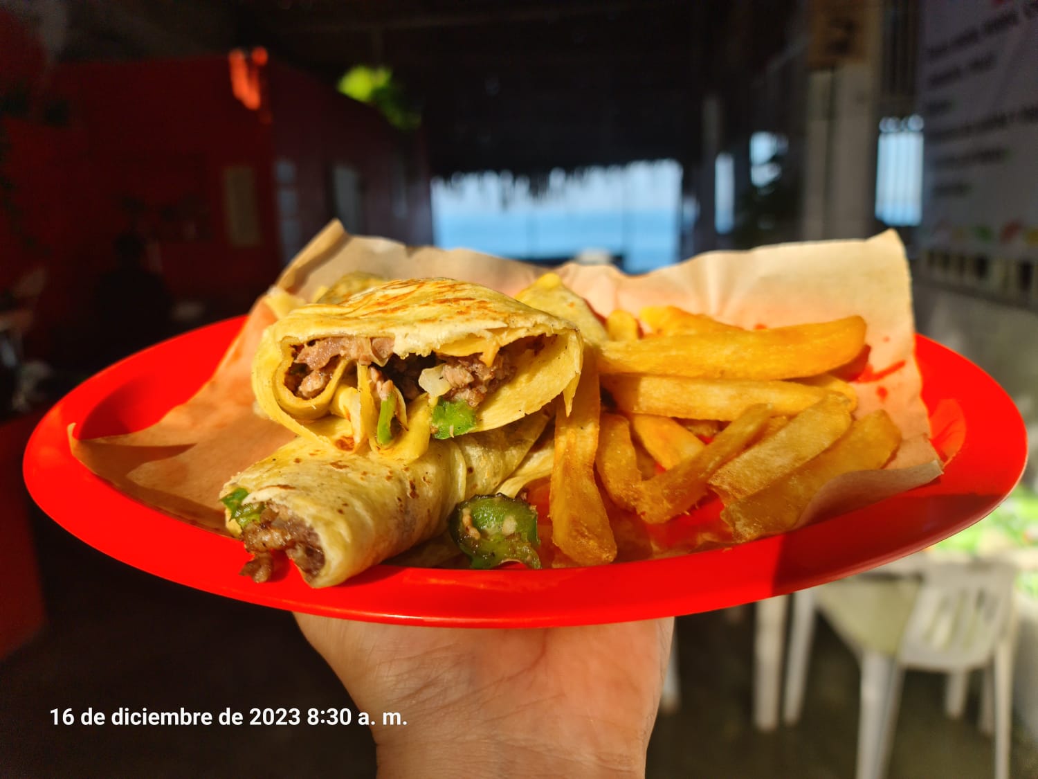 Taquería y lonchería El Paisa Jr. image 2