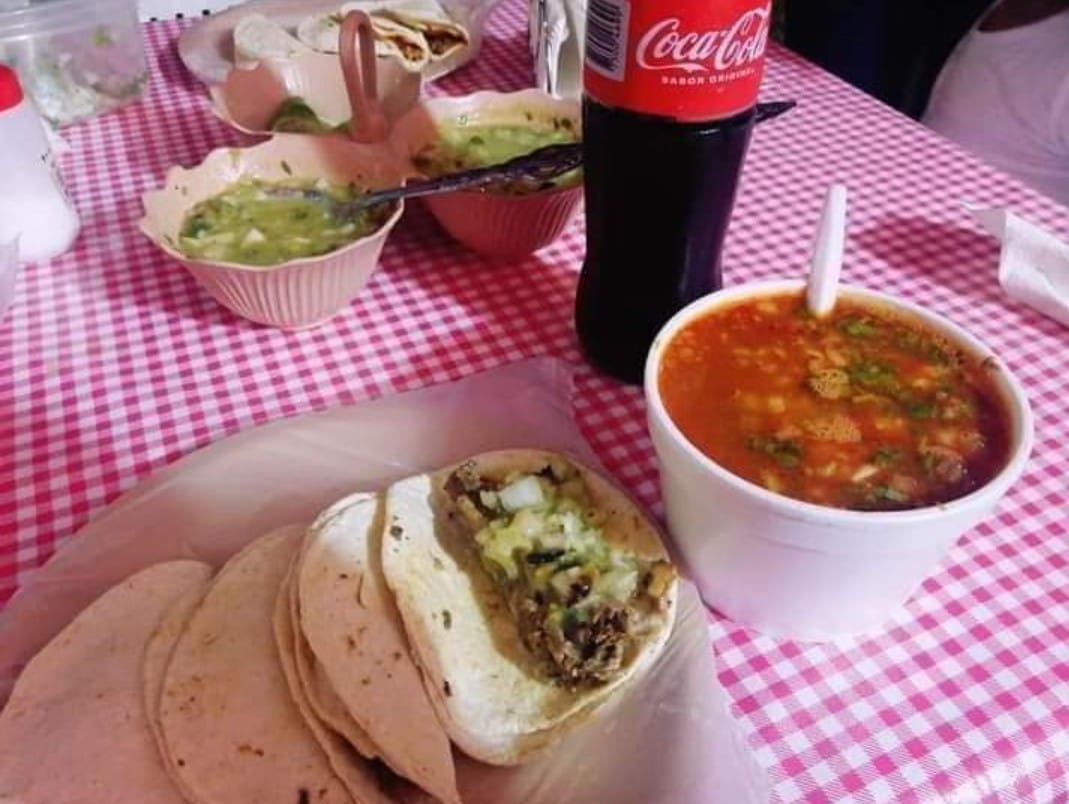 Taquería los CHOCOS image 1