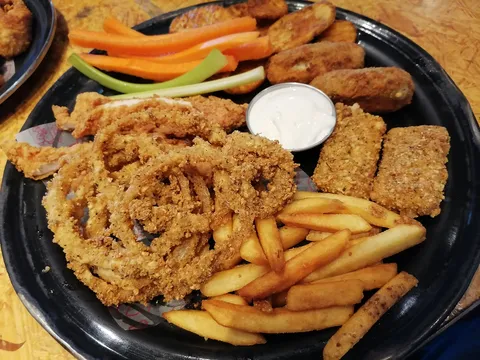 Las Alitas Oblatos image 5