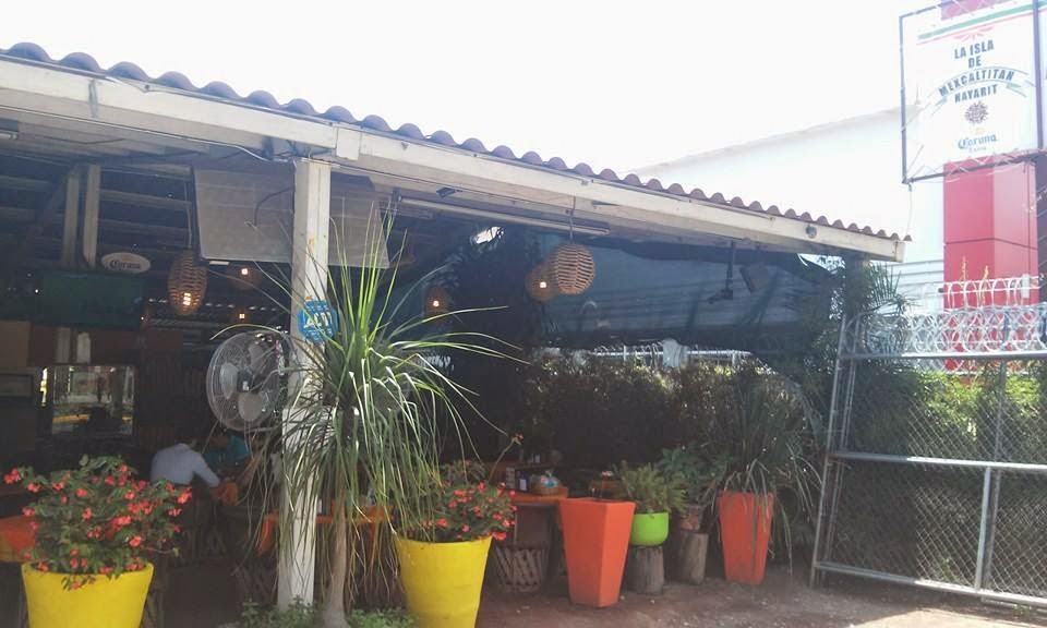 RESTAURANT DE MARISCOS LA ISLA DE MEXCALTITAN NAYARIT image 1