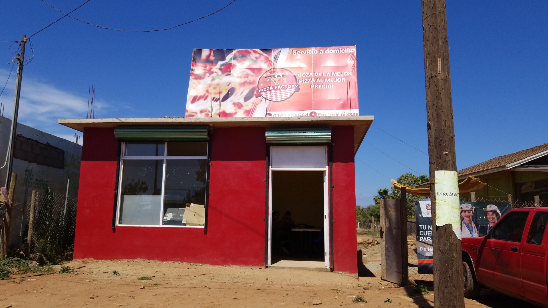 Pizzas Factory image 1