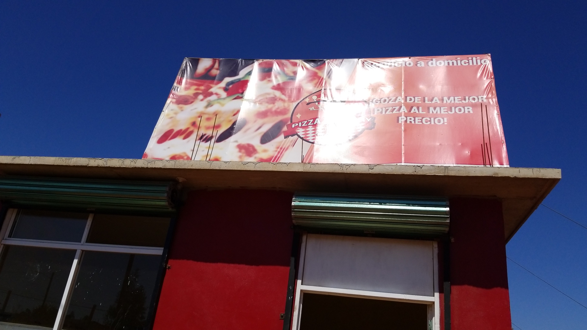 Pizzas Factory image 3