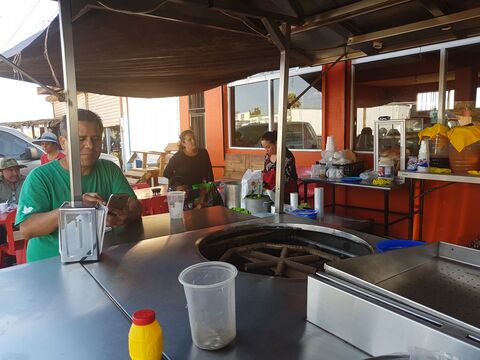 Taqueria El Perico image 1