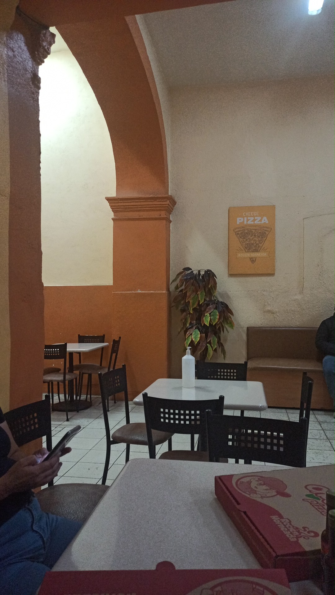 El Antoja'o Sport - Bar image 8