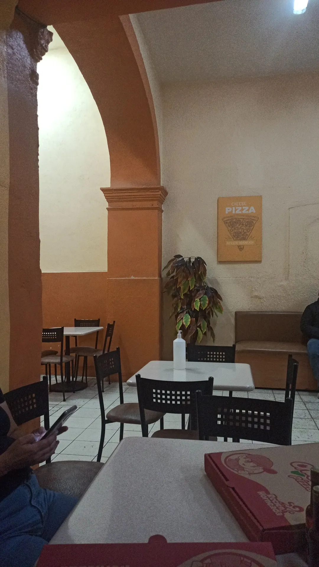 El Antoja'o Sport - Bar image 8