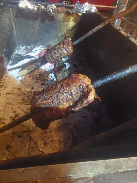 CARNE EN VARA EL REGIO image 8