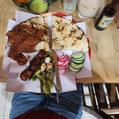 Tlayudas al Carbón La Zapoteca image 5